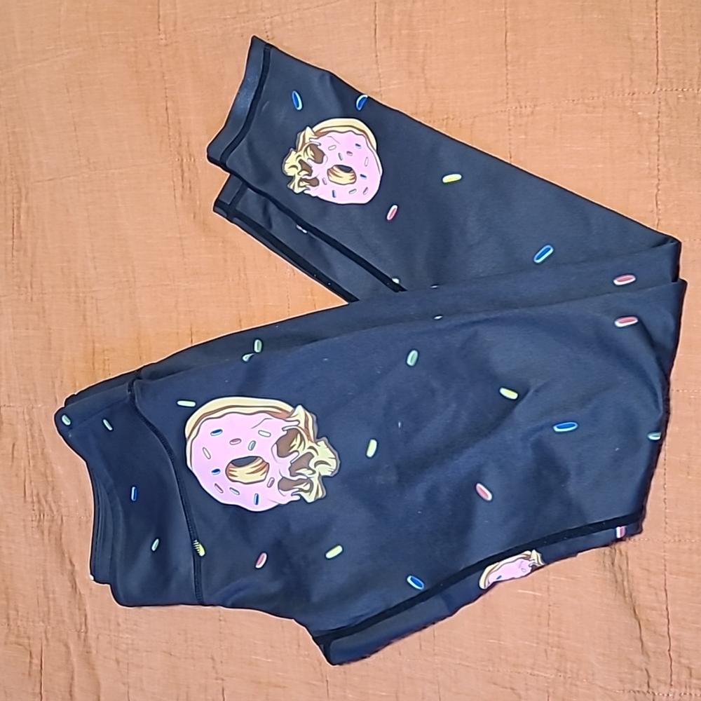 Beast worx donut skull leggings